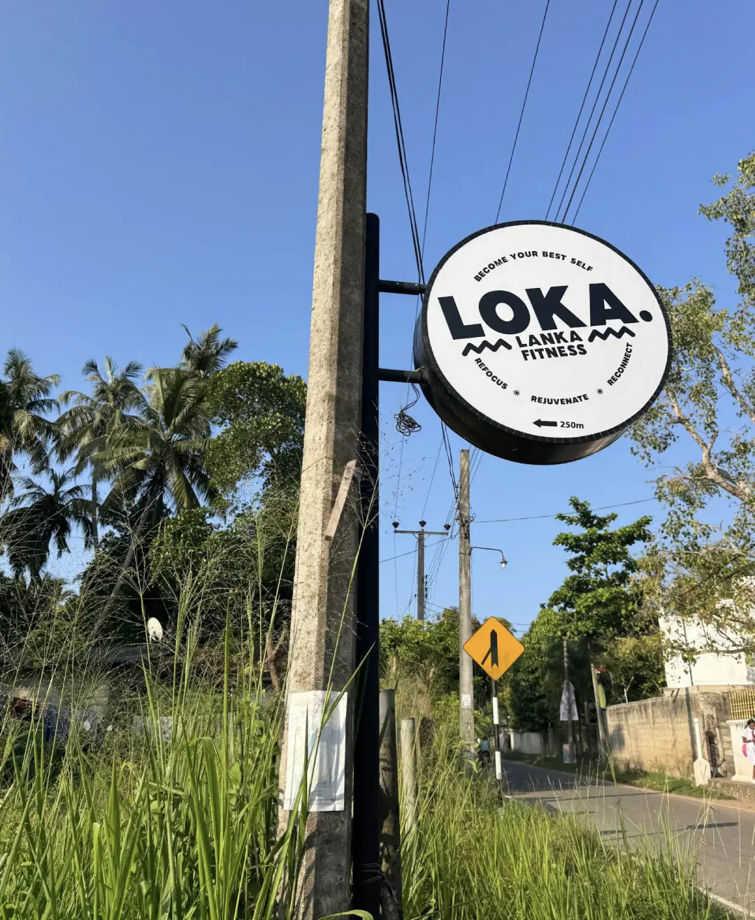 Loka Lanka Fitness community training together